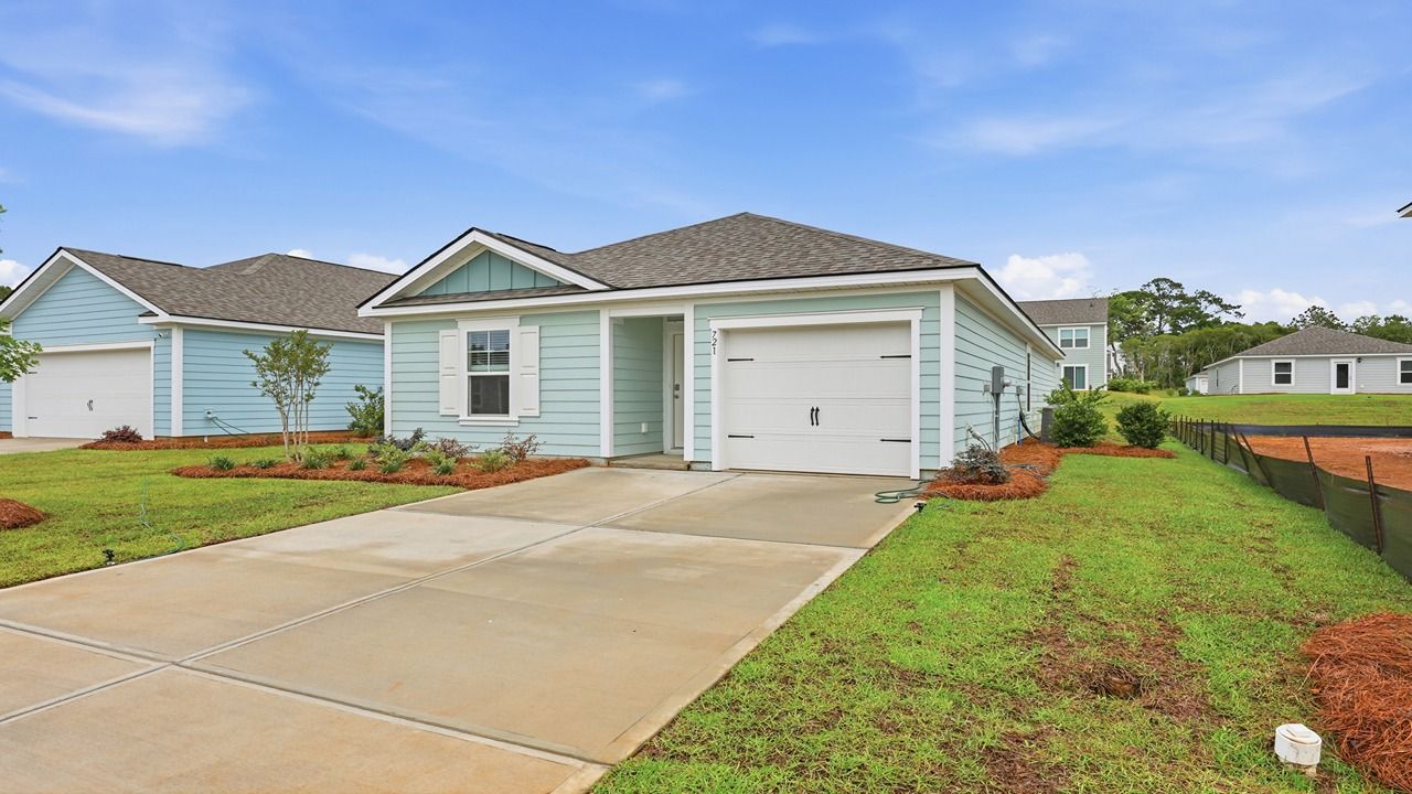 HELENA - Center Pointe: Santee, Georgia - D.R. Horton