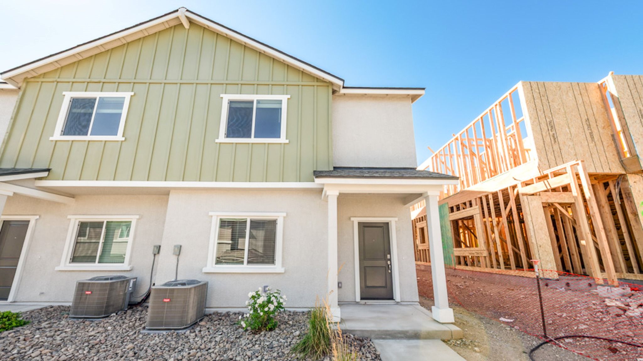 Walker - Monarch: Reno, Nevada - D.R. Horton
