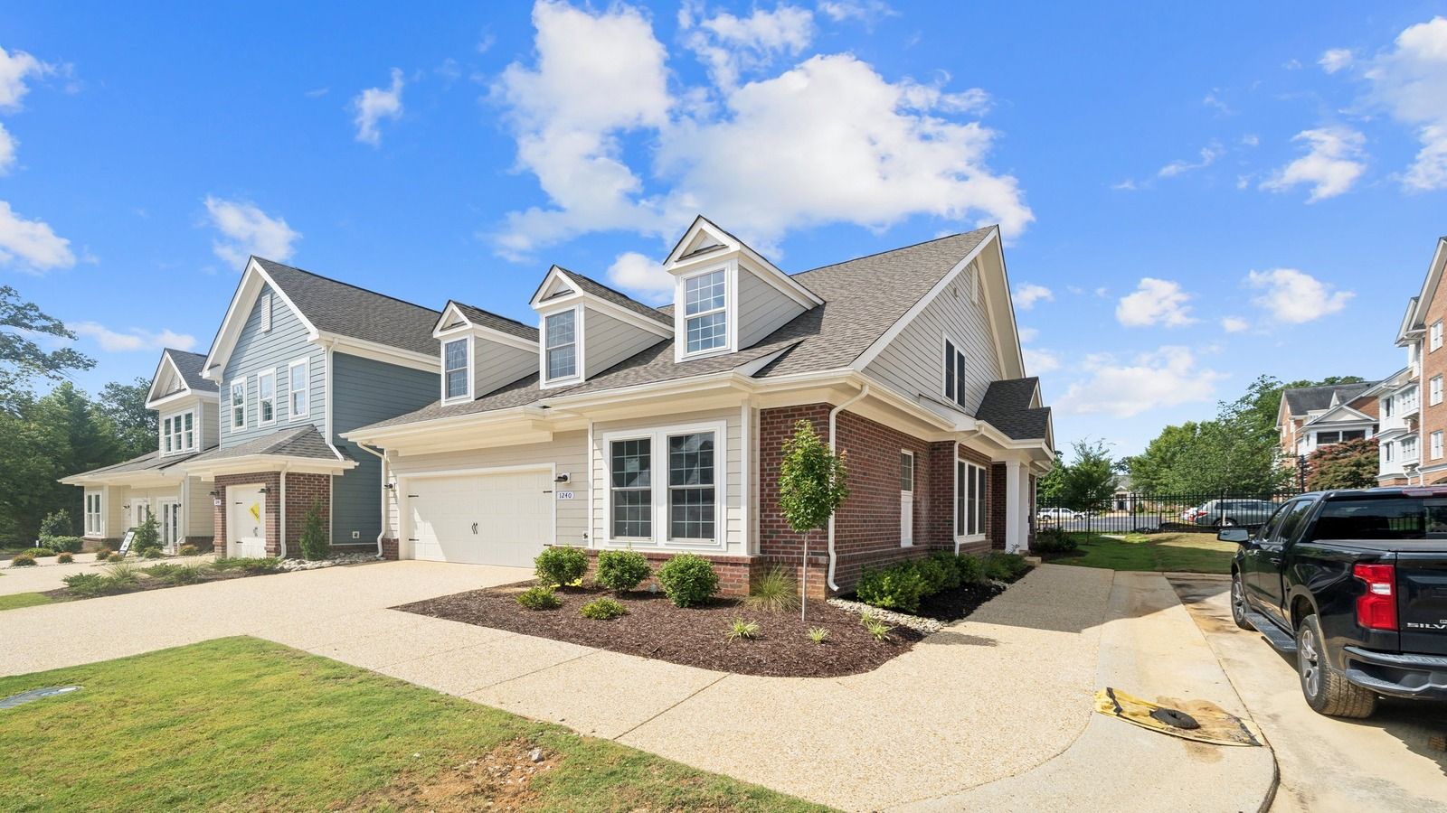 1332 Treviso Bay
