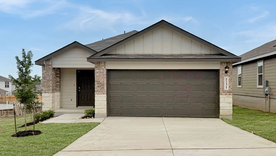 The Uma - Stonehill: San Antonio, Texas - D.R. Horton