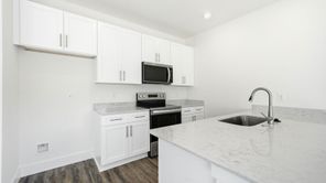 1142 Wenna Way (Altamont Townhome)