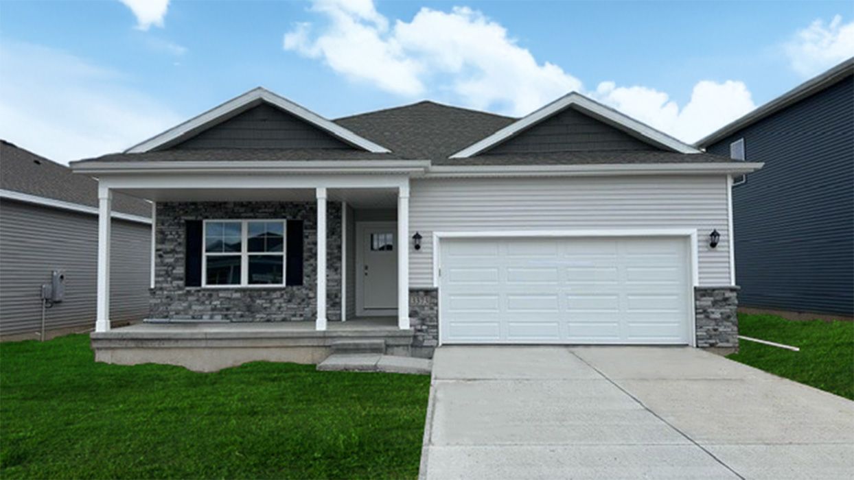 HAMILTON - Waterford Pointe Express: Grimes, Iowa - D.R. Horton