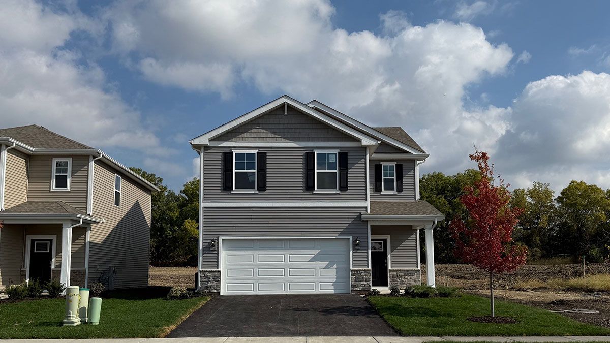 Sloan - Sonoma Trails Single Family Homes: Oswego, Illinois - D.R. Horton