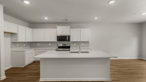 224 SOUND CIRCLE (Salisbury)