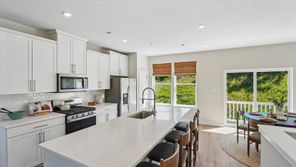 142 River Ridge Drive (Regent - Finished Basement)