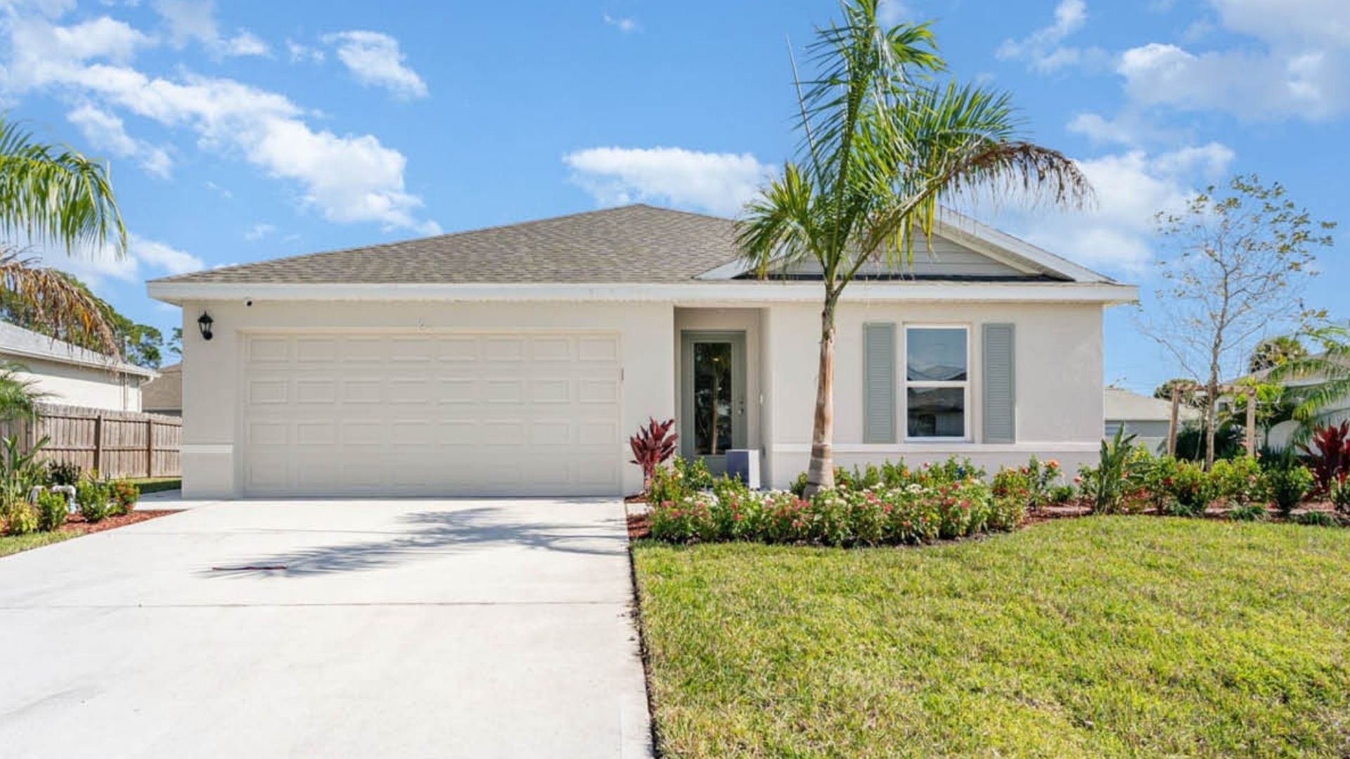 Archer II - Deltona New Homes: Deltona, Florida - D.R. Horton