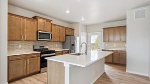 381 N BERSSHINE STREET (ELBERT)