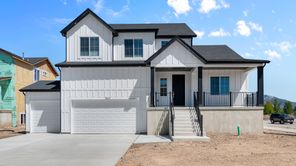 1538 S 4125 West 122 (Sydney)