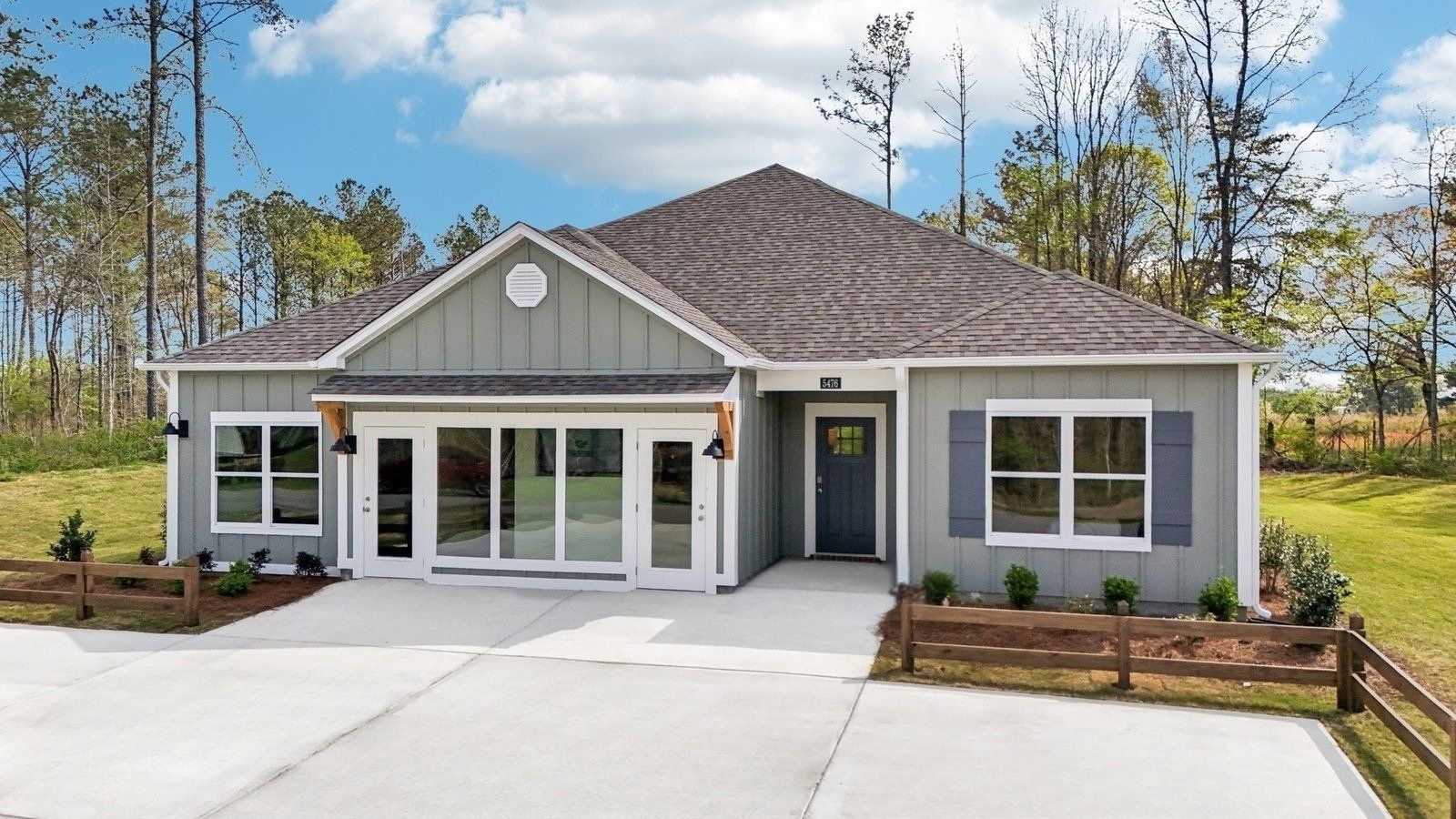 casa en Shady Cove por D.R. Horton Basic