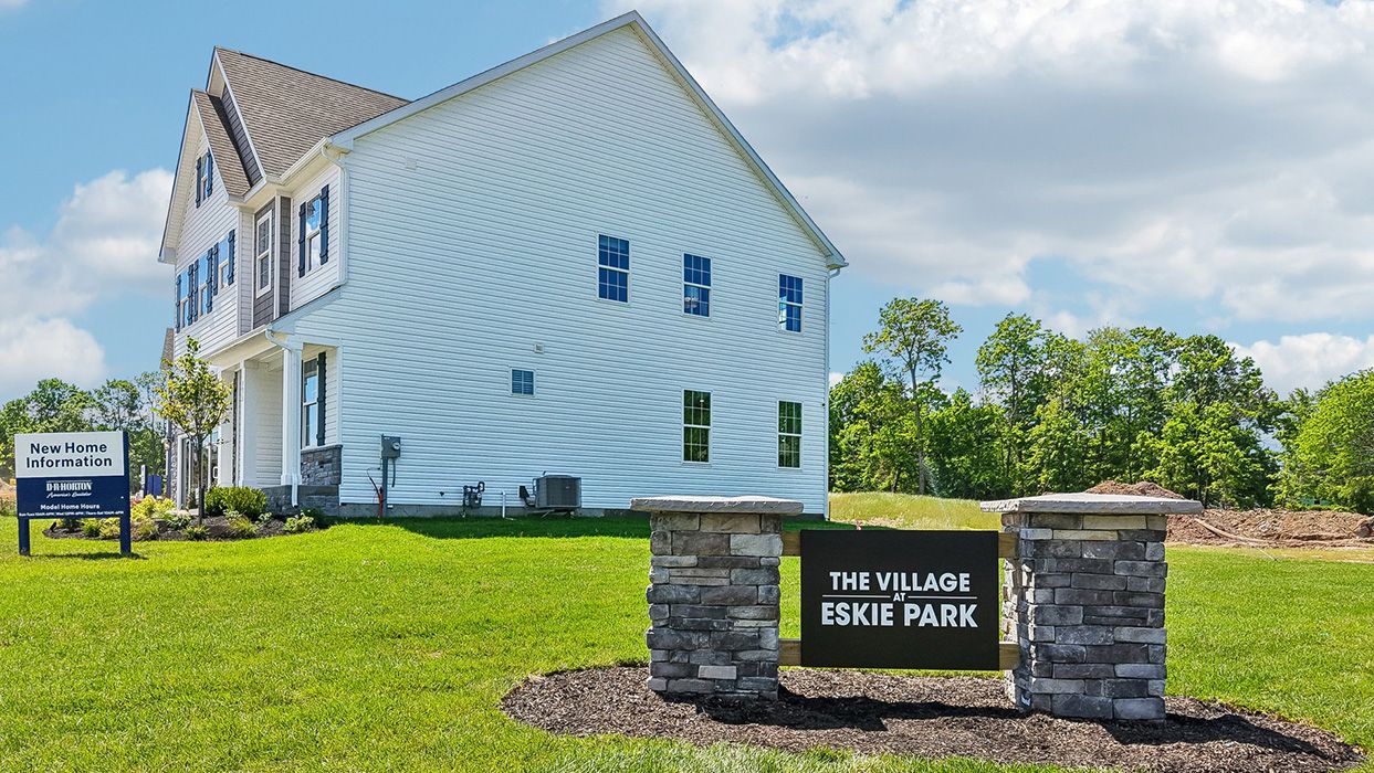 casa en The Village at Eskie Park por D.R. Horton Basic