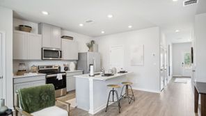 4329 FIR TREE WAY (MEDFORD)