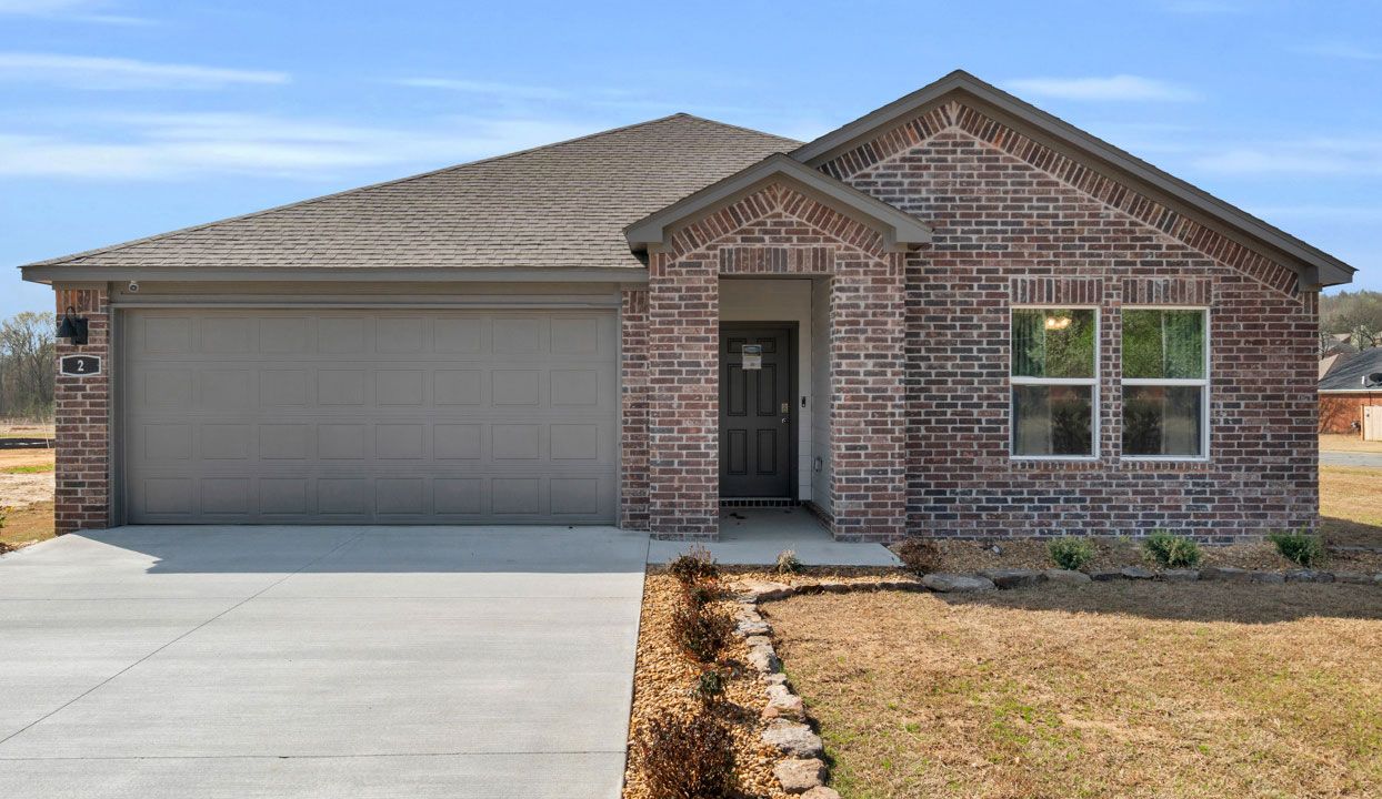 JUSTIN - Wagon Wheel: Farmington, Arkansas - D.R. Horton