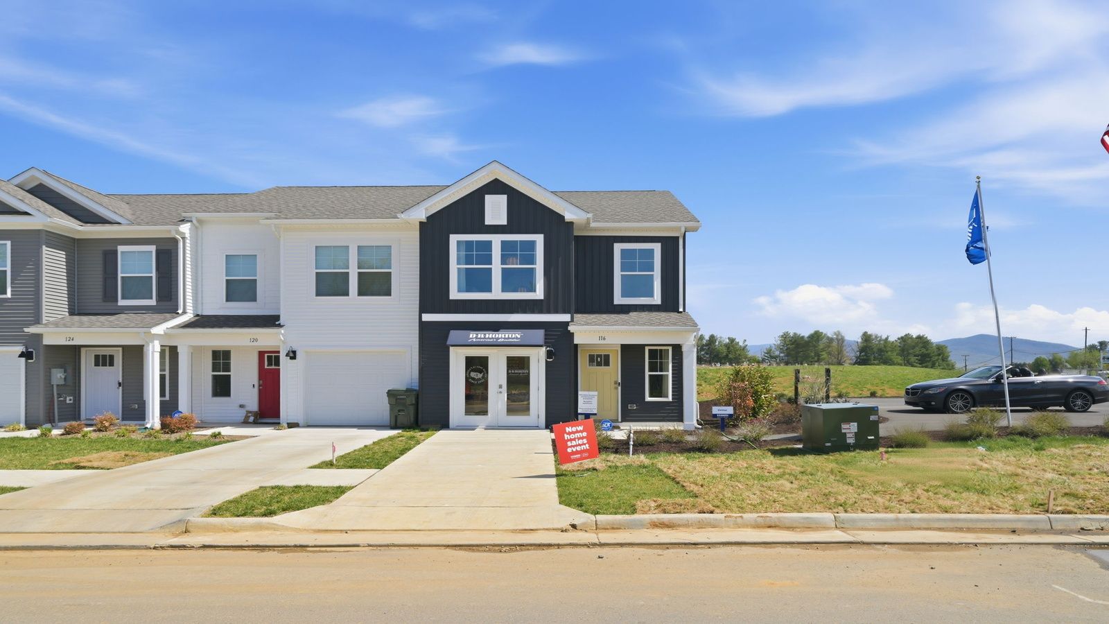 DELMAR - Summit Townes: Waynesboro, Virginia - D.R. Horton