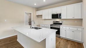 211 LINDSEY DRIVE (Galen)