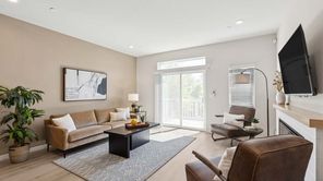 16830 20th Ave W A9 (Bennett)