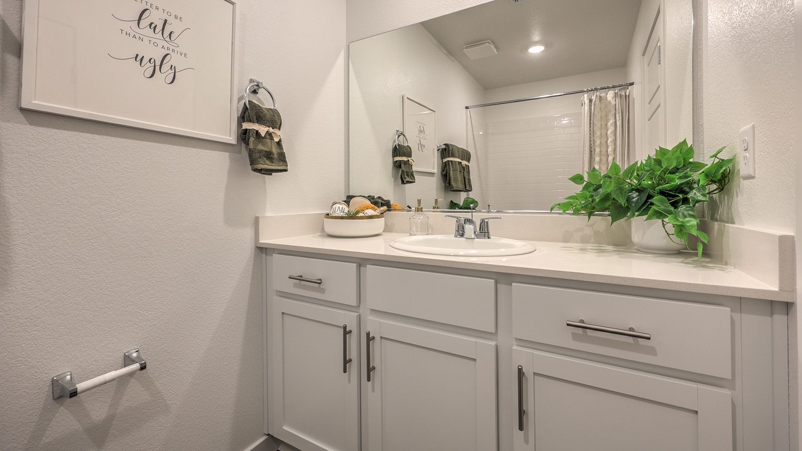 casa en Alpine Trails por D.R. Horton Basic