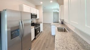 658 Glee Stem Road (Pearl)