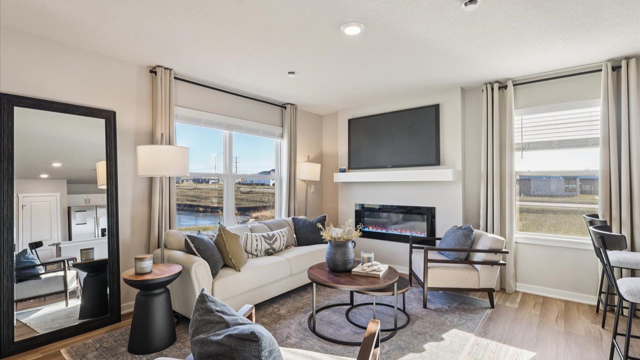Pearson - Magnolia Heights Townhomes: Urbandale, Iowa - D.R. Horton