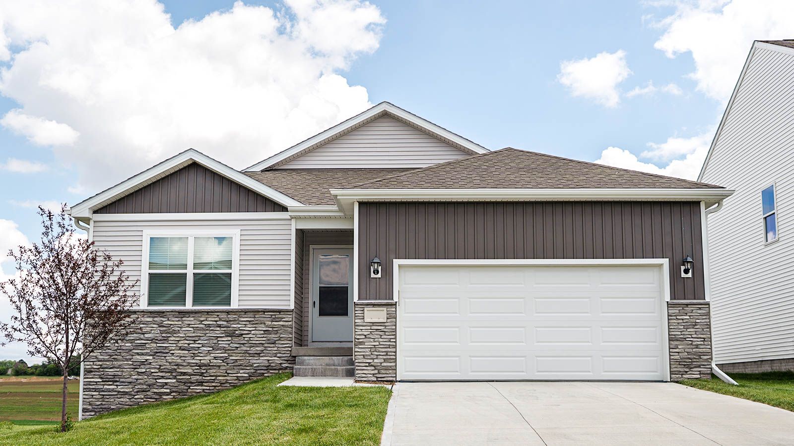 Hamilton - Parkview: Gretna, Nebraska - D.R. Horton