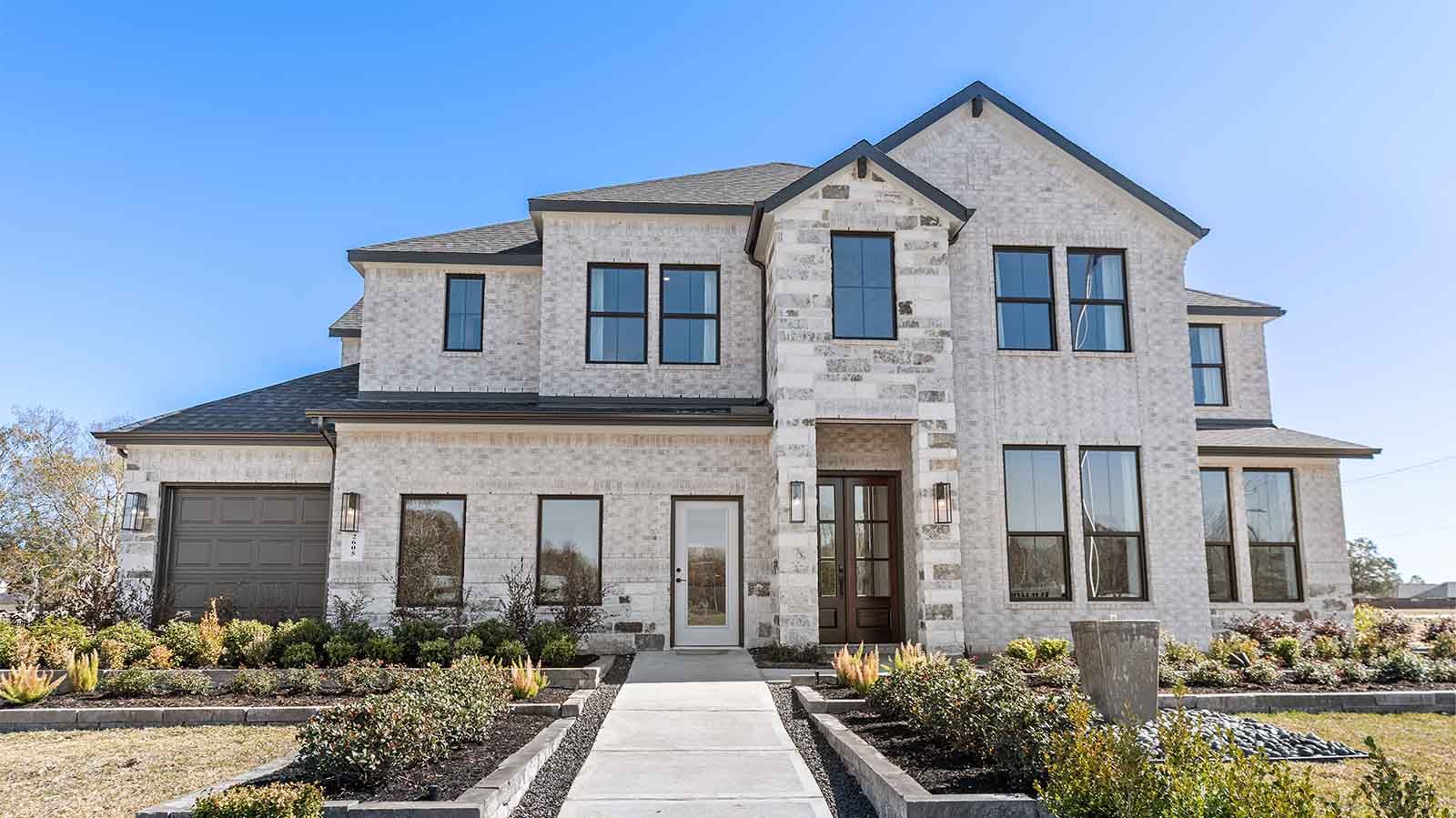 POSITANO - Friendswood Trails 70' Homesites: Friendswood, Texas - D.R. Horton Basic