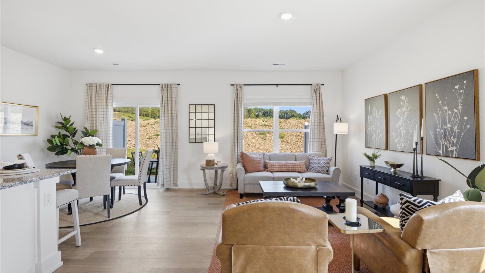 casa en Smoky Hollow por D.R. Horton