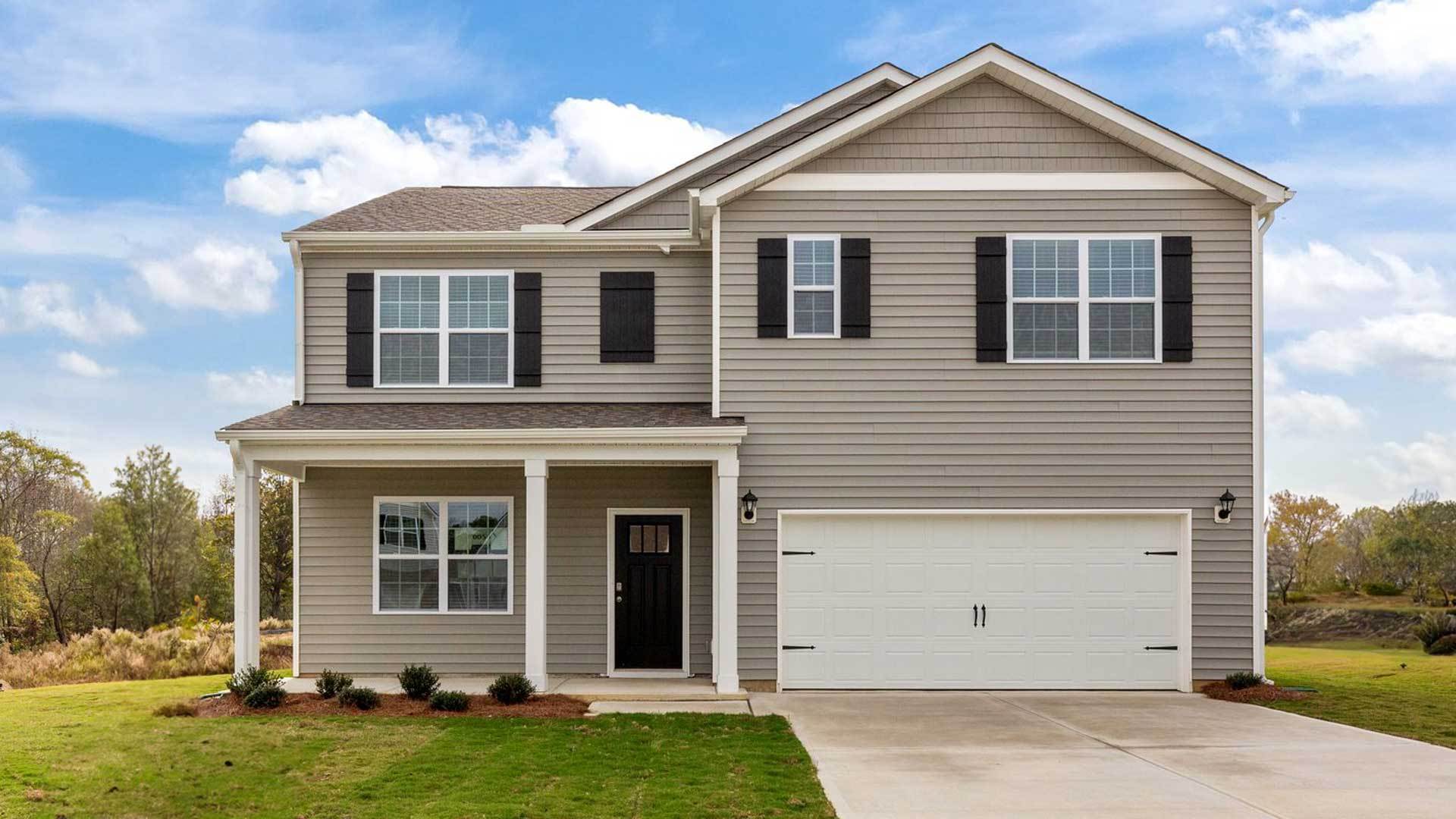 1233 Queensland Lane. Ayden, NC 28513