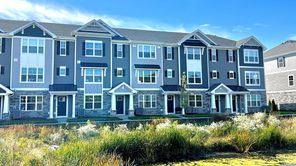 409 Lakeshore Ct (MONROE)