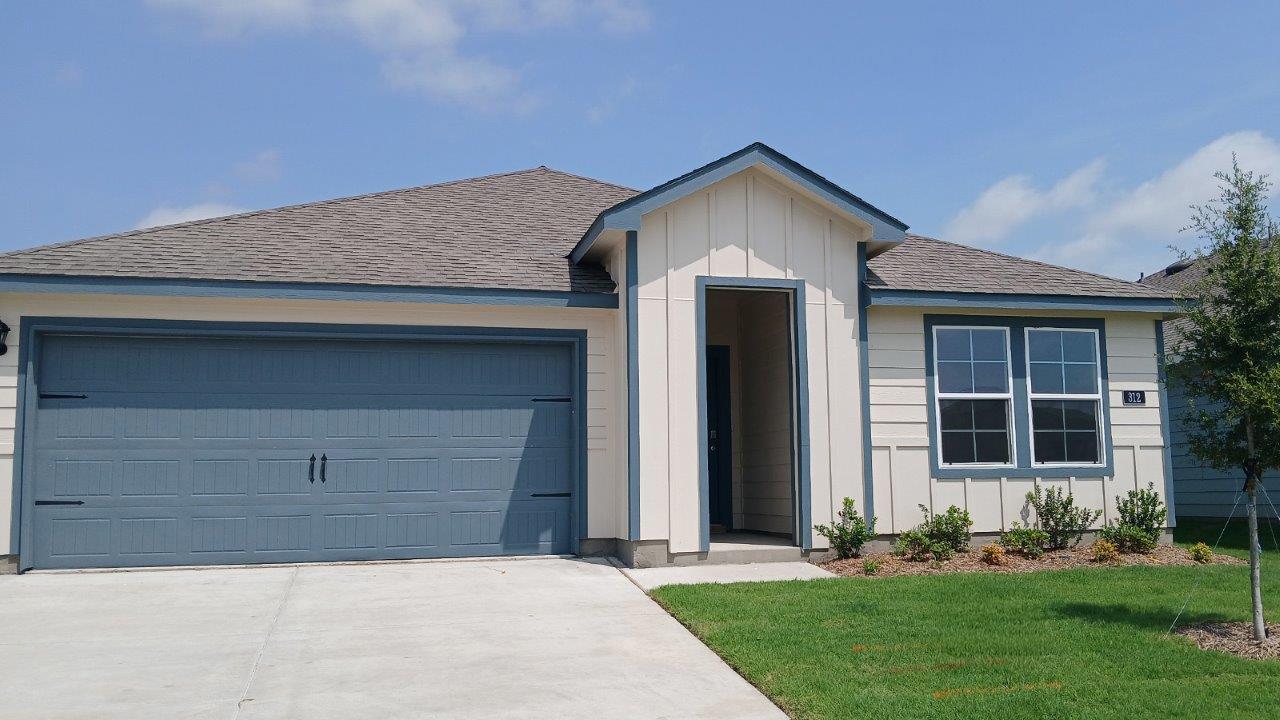 Lakeway - Wildwood: Royse City, Texas - D.R. Horton