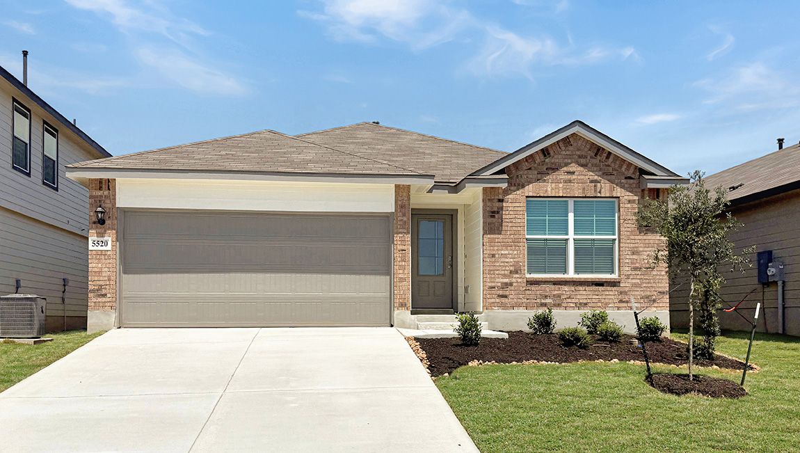 The Bryant - Stonehill: San Antonio, Texas - D.R. Horton