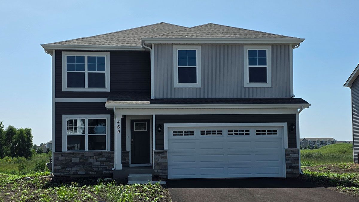 casa en Prairie Ridge Traditional Single Family por D.R. Horton