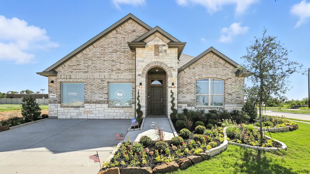 BLANCO - Morningstar: Aledo, Texas - D.R. Horton