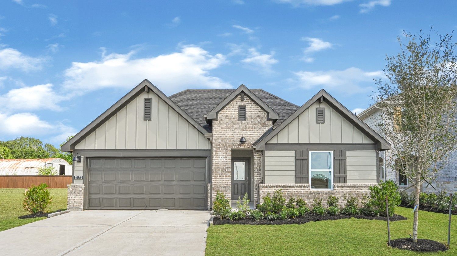 11127 August Ridge Lane. Needville, TX 77461