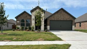 404 Carthage Street (Devine)