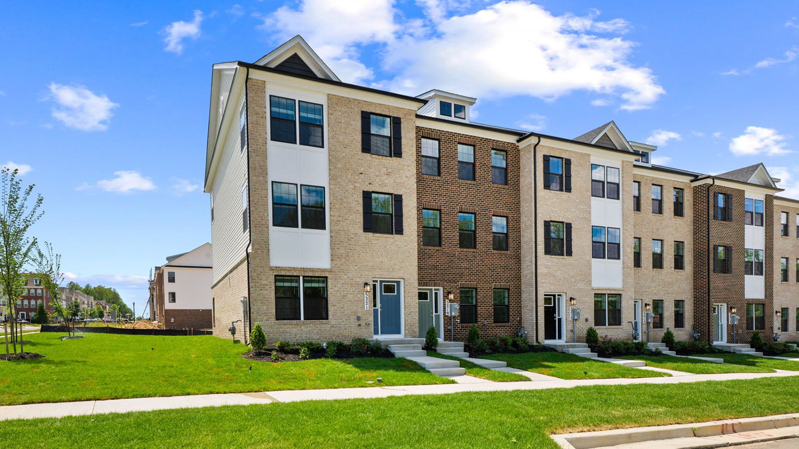 casa en Watermark at Westphalia Town Center por D.R. Horton