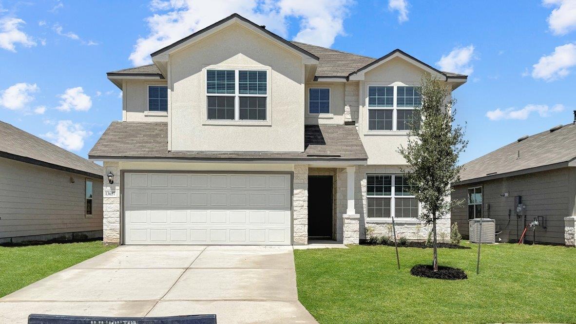 The Lombardi - Riverstone at Westpointe: San Antonio, Texas - D.R. Horton
