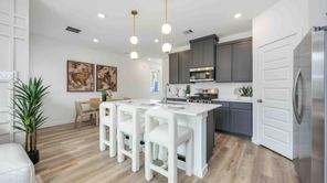 969 Mansfield Street (IRIS)