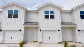 211 Salt Creek Lane (SABAL INTERIOR)