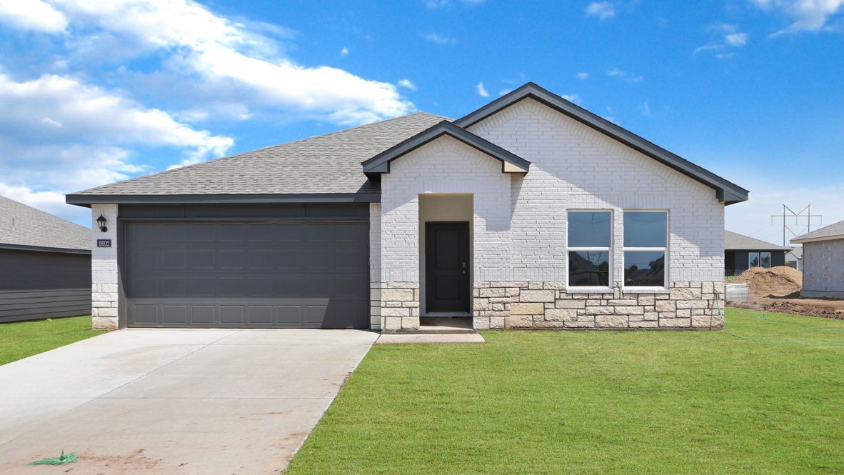 Justin - The Estates at Ridgewood: Broken Arrow, Oklahoma - D.R. Horton