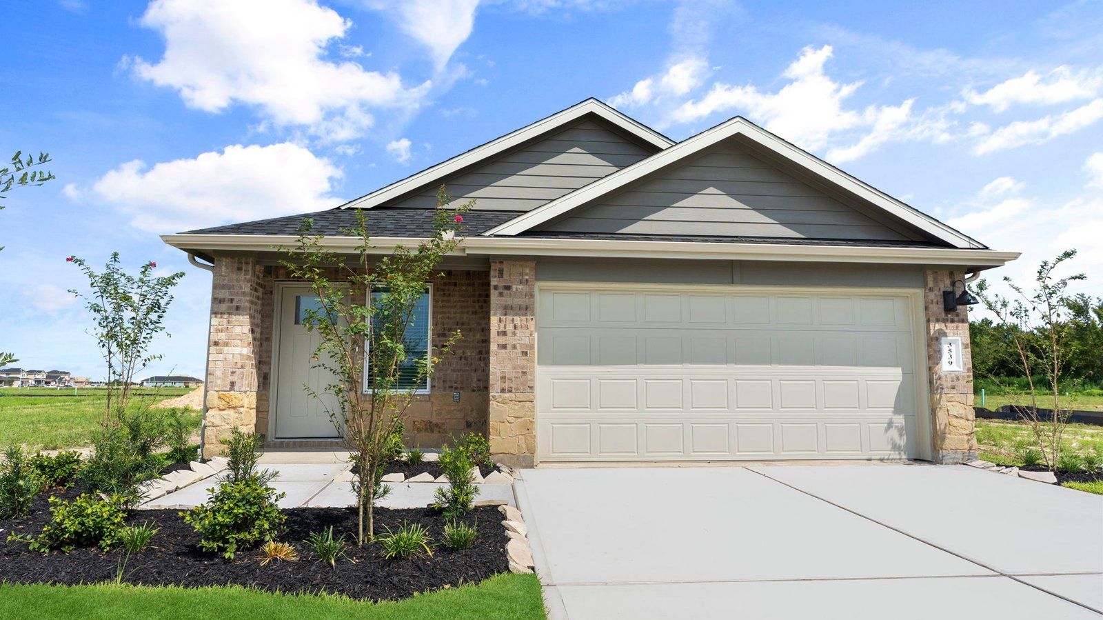 Diana - Lakes at Westland Ranch: Alvin, Texas - D.R. Horton Basic