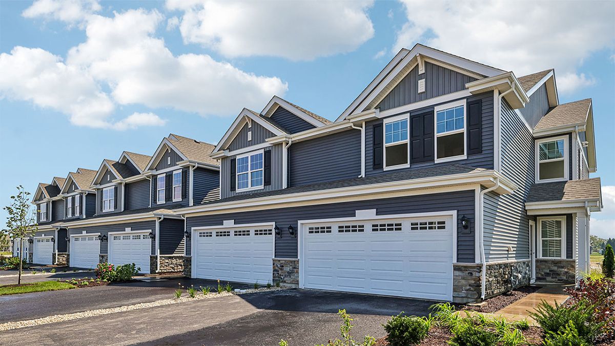 Ashton - Playa Vista Townes: Plainfield, Illinois - D.R. Horton