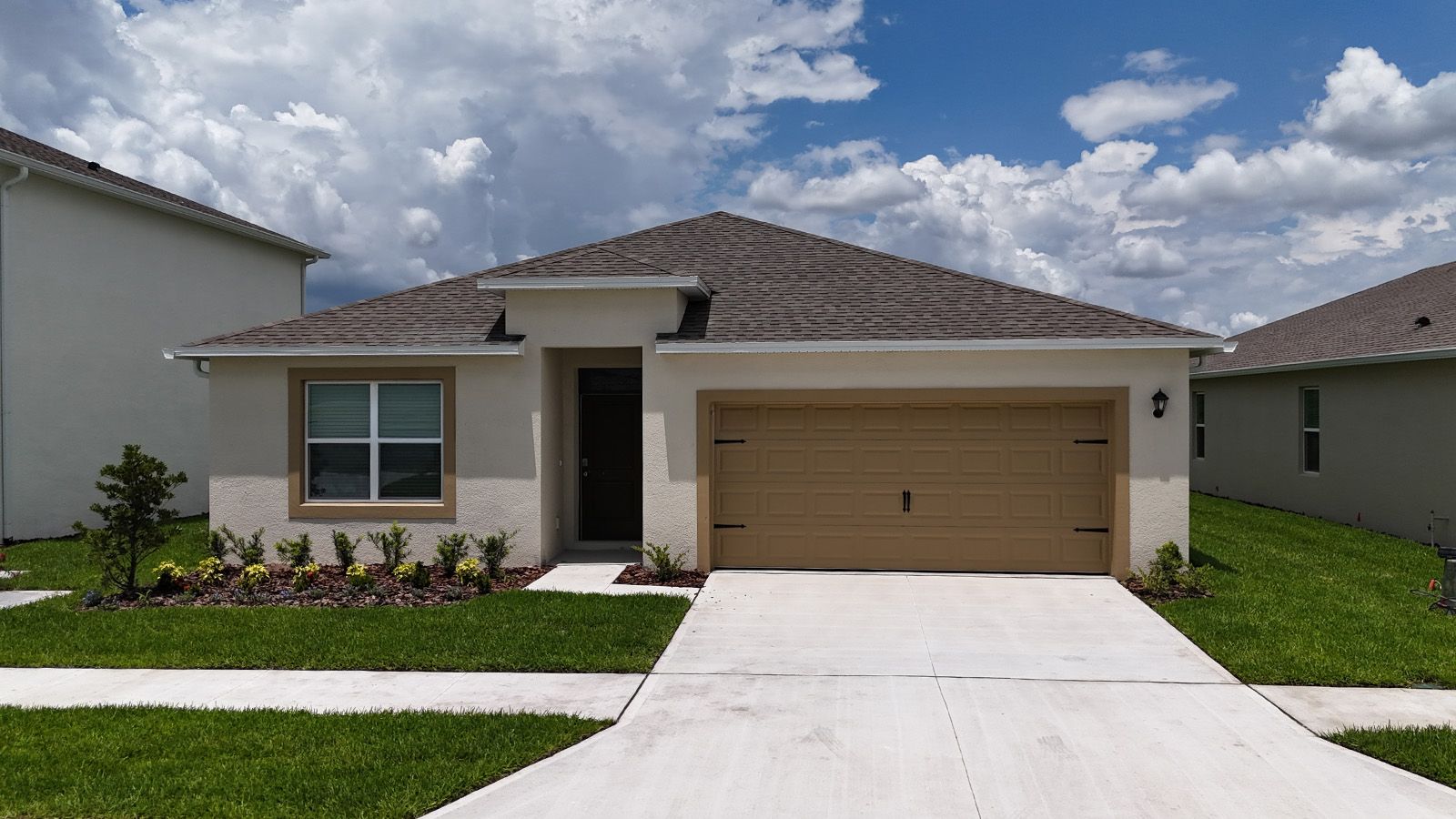 5787 Mountain Road. Davenport, FL 33837
