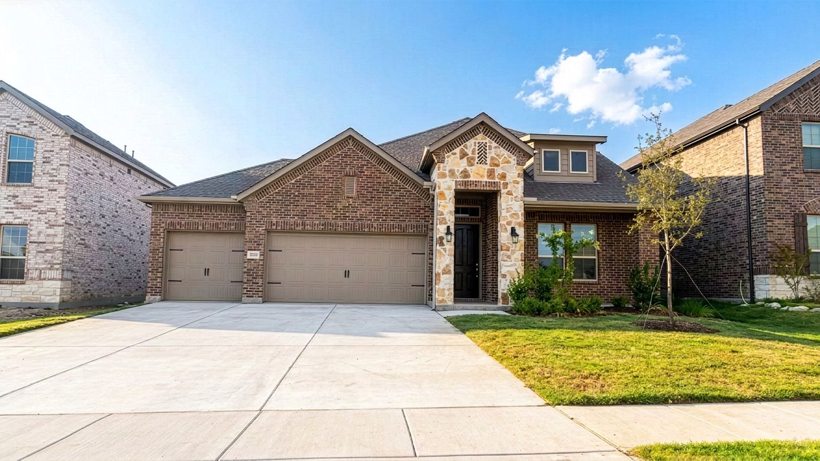 Madera por D.R. Horton en Dallas Texas