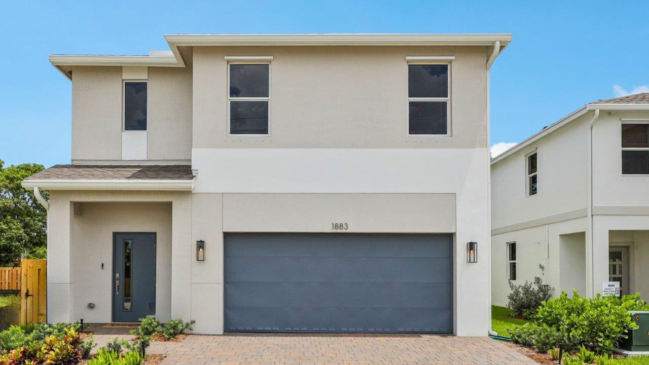 Robie - Hunters Manor: Pompano Beach, Florida - D.R. Horton