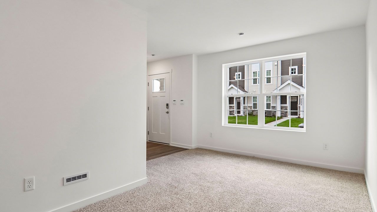 casa en Cambridge Lakes North Townhomes por D.R. Horton