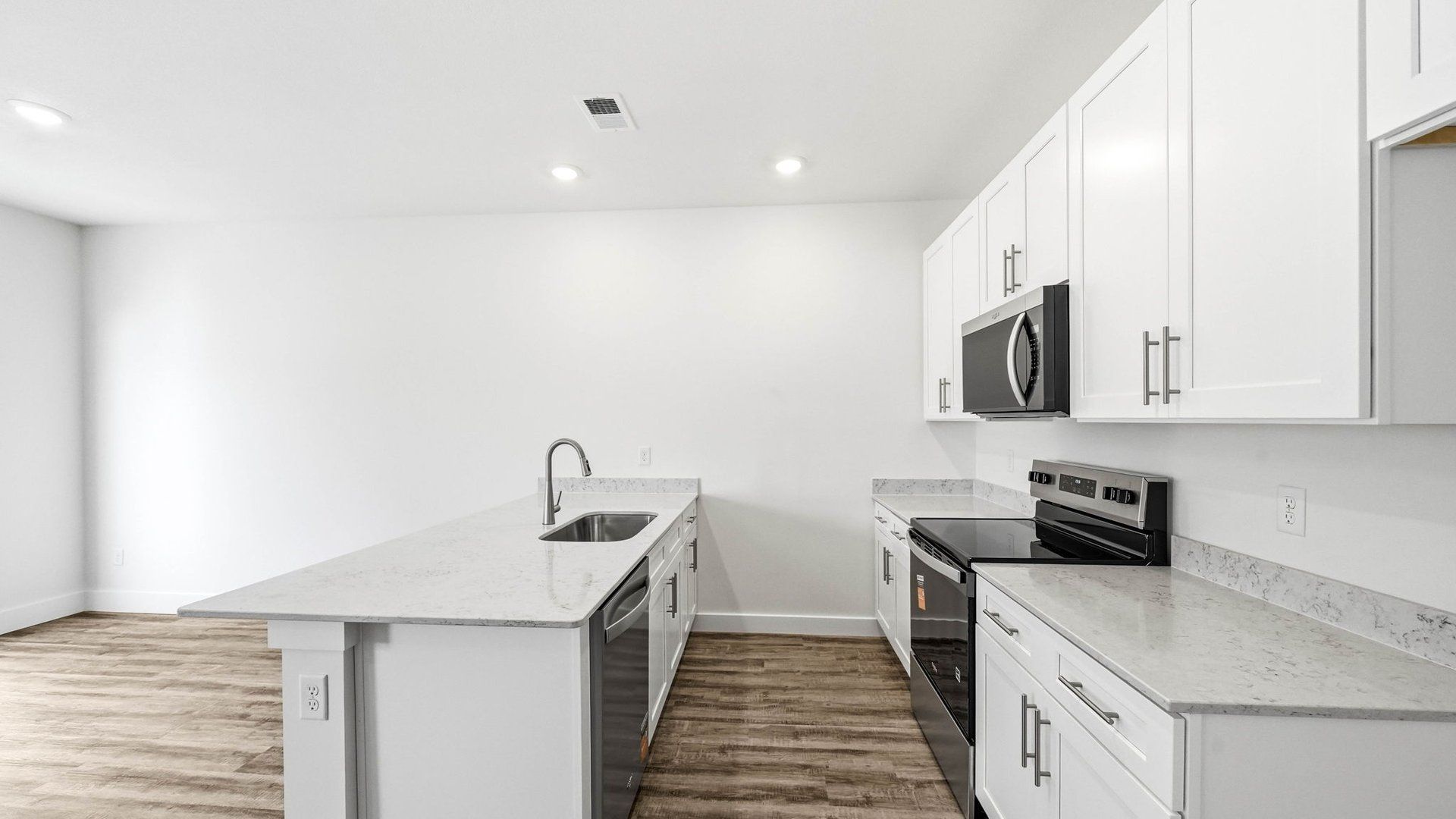 Mitchell Townhome - The Arbor Townhomes: Kingsport, Tennessee - D.R. Horton