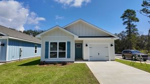 2122 AQUA ST (The Camilla)