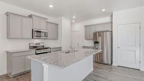 394 N ALLIUM STREET (ELM)