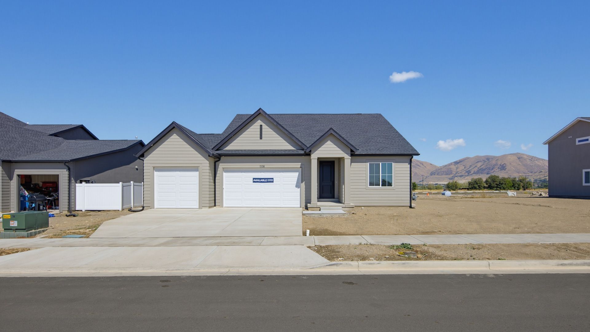 Cali (crawl) - West Meadows Estates: Perry, Utah - D.R. Horton