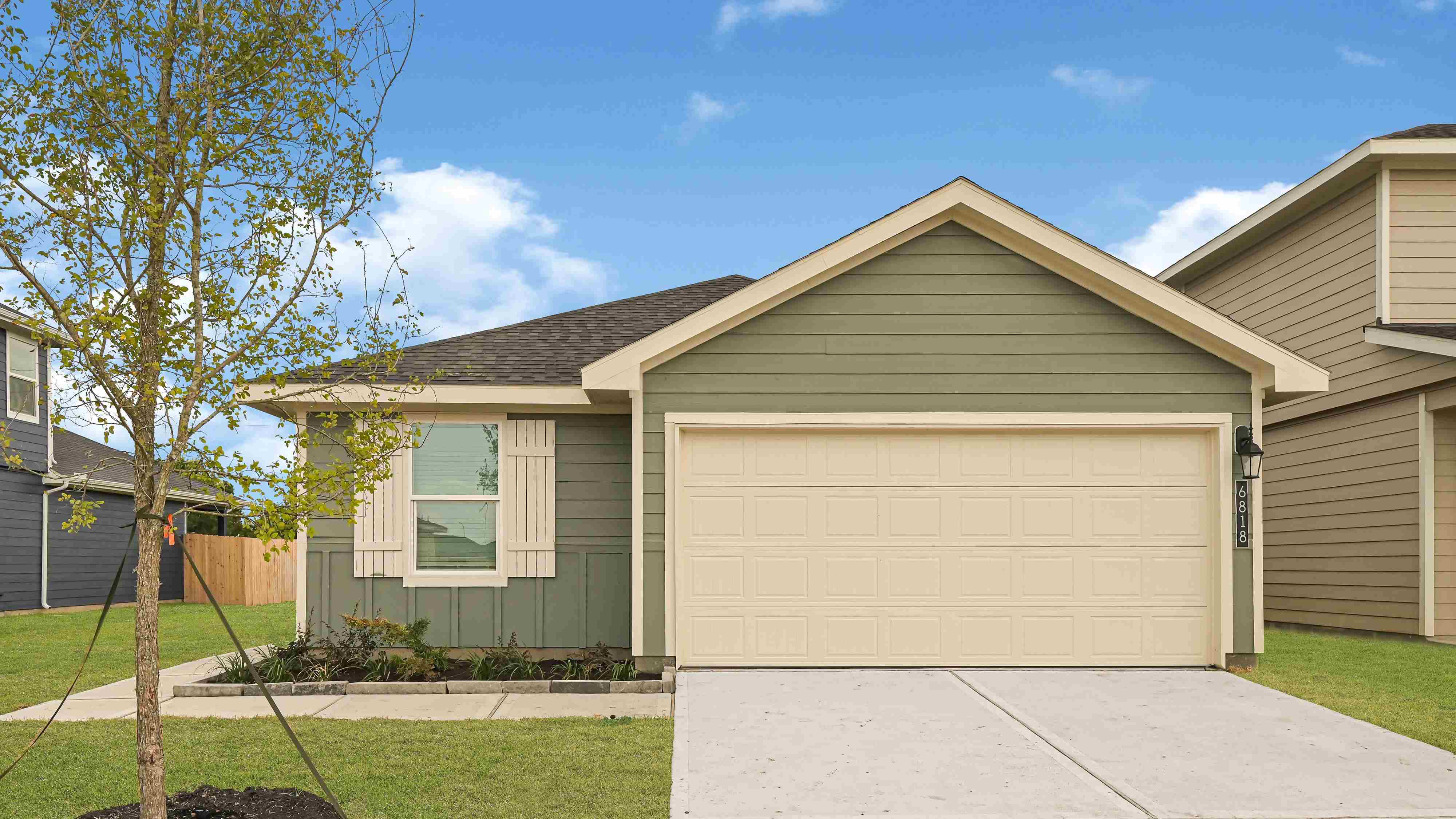 PAULA - Holly Ridge: Rosenberg, Texas - D.R. Horton Basic