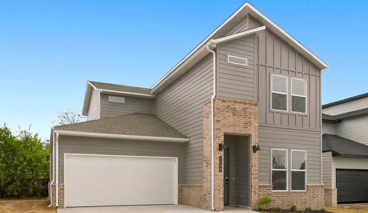 BODIE - Will Moore: Bentonville, Arkansas - D.R. Horton